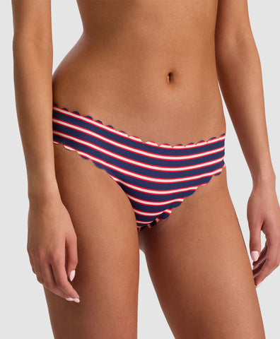 TEAKWOOD REVERSIBLE SCALLOPED BOTTOM